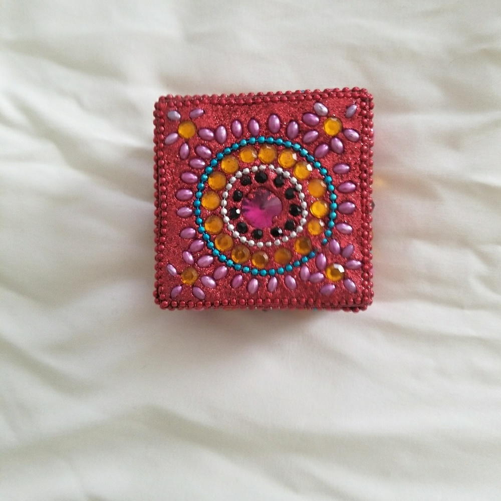 Jewelry Box - Picture 5 of 5